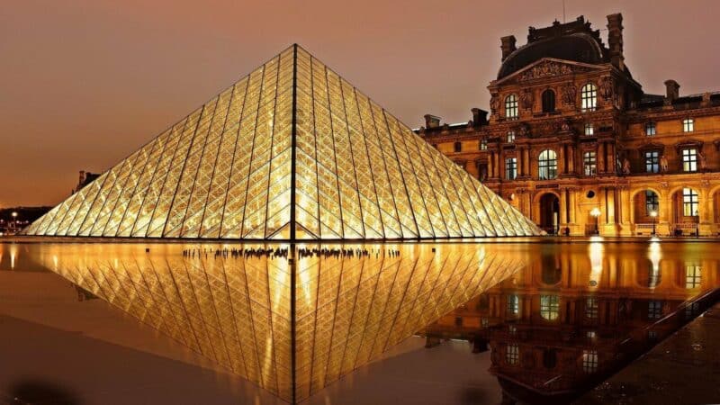 IA artiste Louvre