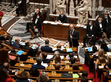 assemblée nationale proposition de loi influenceurs crypto