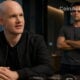 Coinbase ethena ena armstrong young investit partenariat usdc