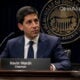 Kevin warsh fed 3 signaux bitcoin
