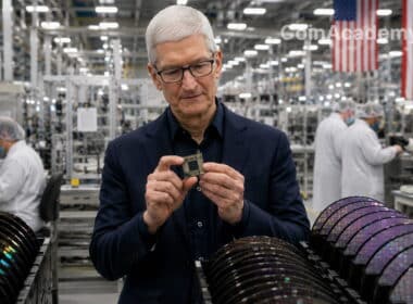 Tim cook apple aapl achete 30 milliards puces broadcom